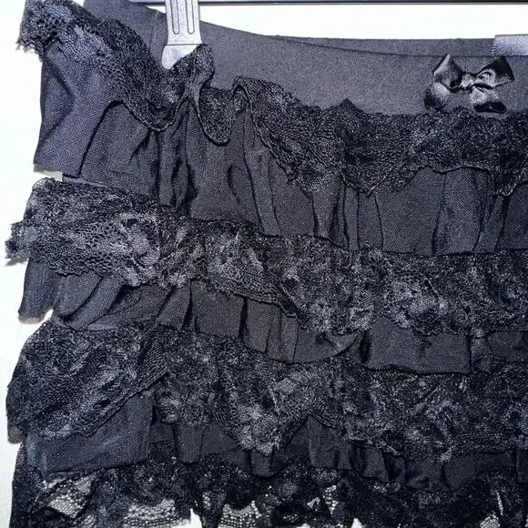 SHEIN black mini ruffle lace shorts sz l - Picture 4 of 6